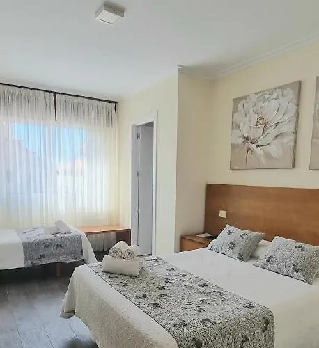 Pensión San Antón 3*